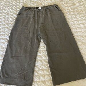 Soft Surroundings Crop Charcoal Tencel Wide-Leg Pants